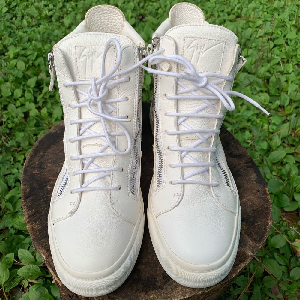 Giuseppe Zanotti white spiked high top sneakers EUR 42 - Picture 3 of 15